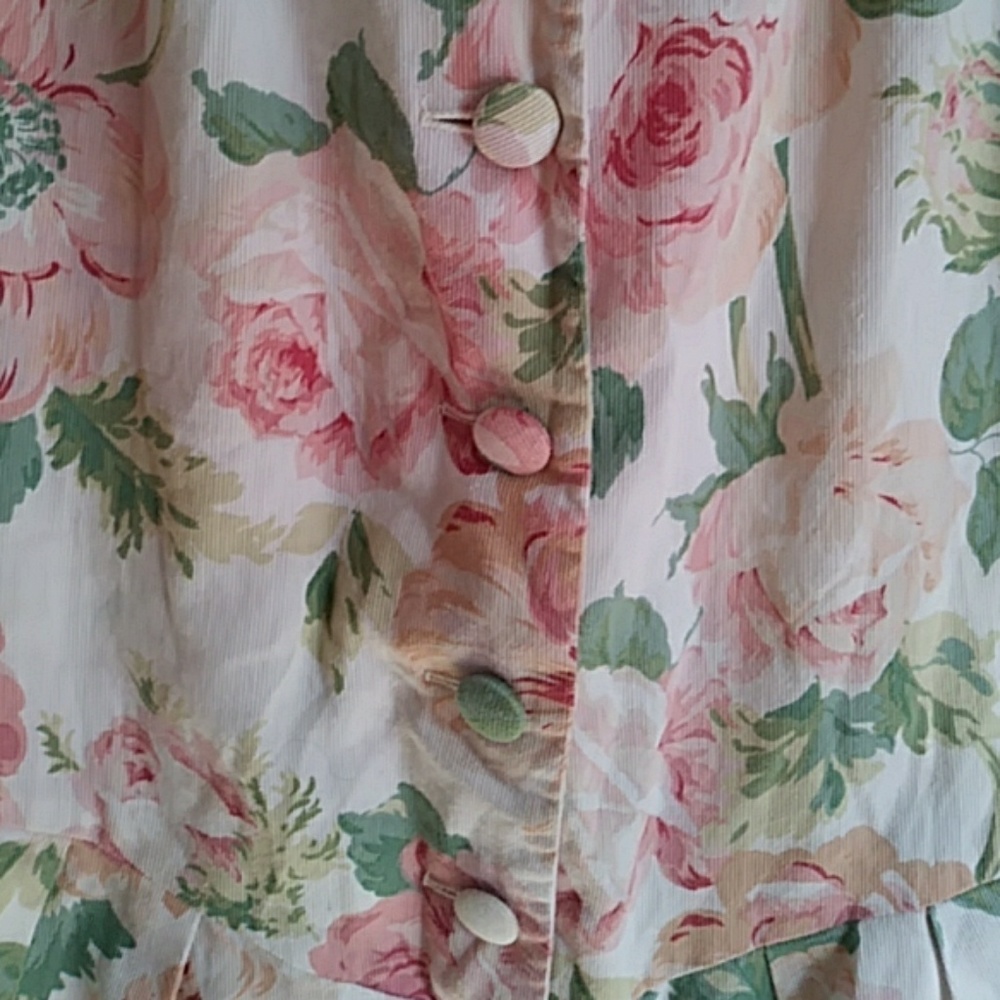Dress - Picture 2 of 6